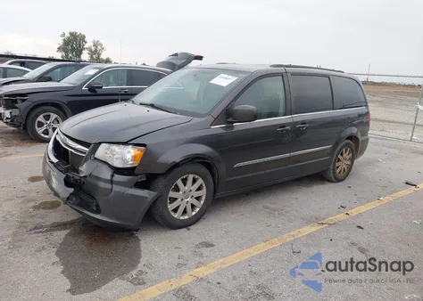 2015 Chrysler Town & Country Touring from USA, damaged, VIN 2C4RC1BG6FR564815